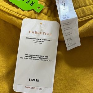 Fabletics Sweat pants with zipper pockets